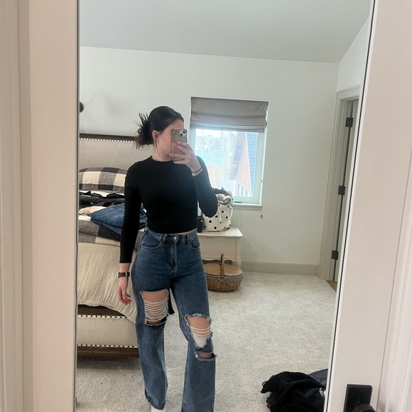 Distressed Blue Jeans - Picture 1 of 4